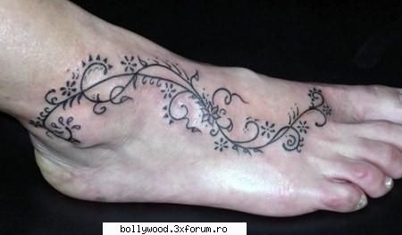 Tatuaje cu henna - aDyTya - Discutii pe teme diverse Sary'uri , Bijuterii si altele
